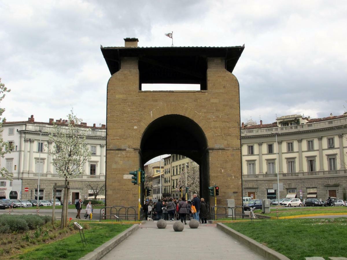 Porta Alla Croce Guest House Florenz Exterior foto